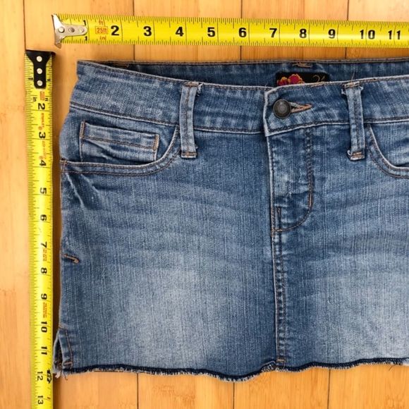 FOREVER 21 WOMEN MINI SKIRT SIZE S - Picture 7 of 7